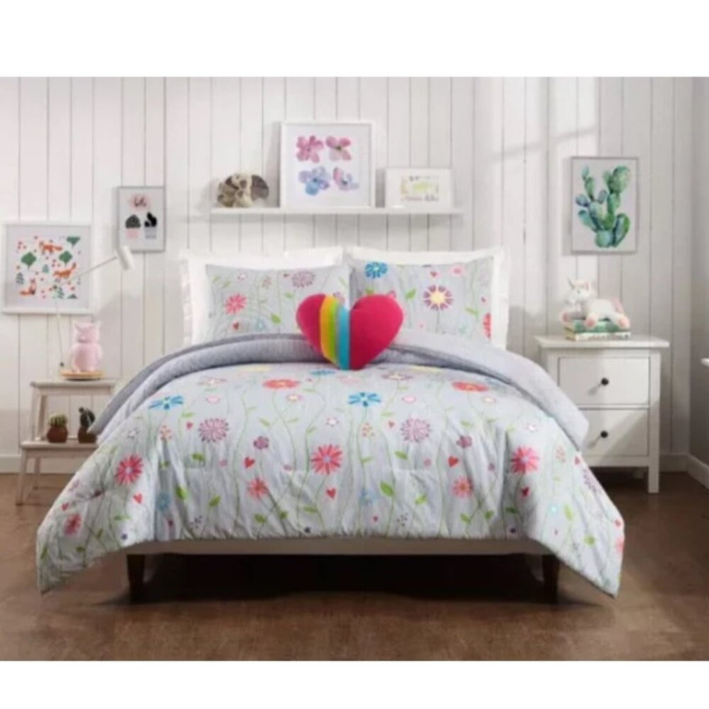 Jessica Simpson Reversible Twin Floral Comforter Set
